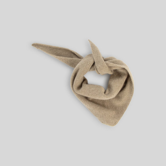 Bandana, Clay