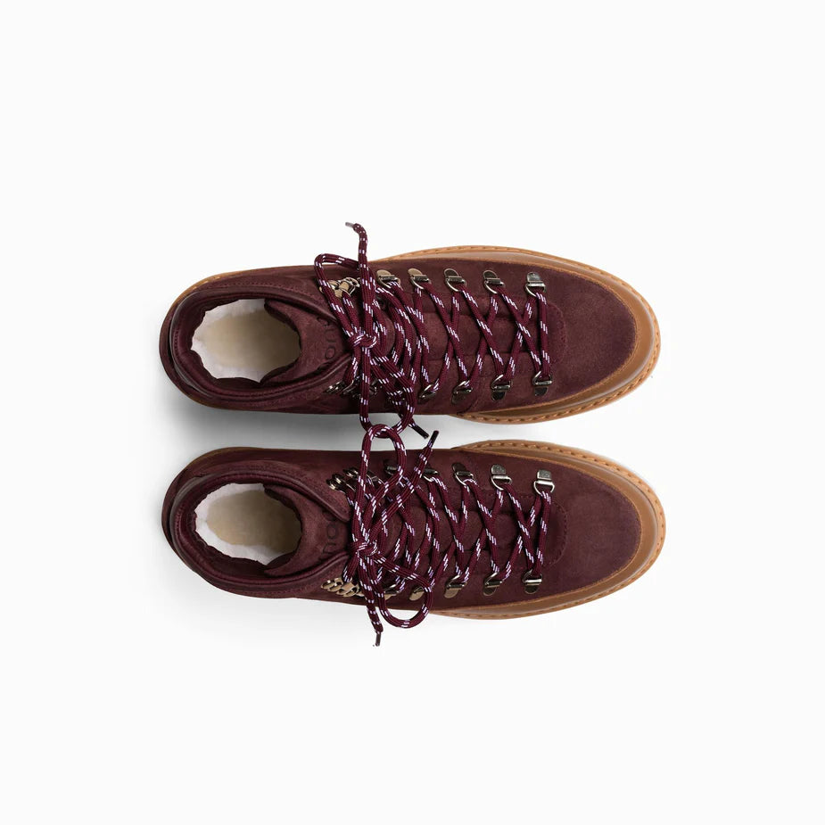 W's Core Cap Suede, Wine Cognac