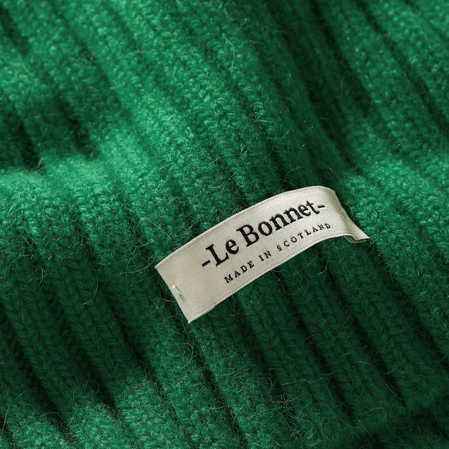 Beanie, Pine