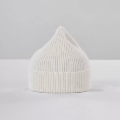 Beanie, Snow