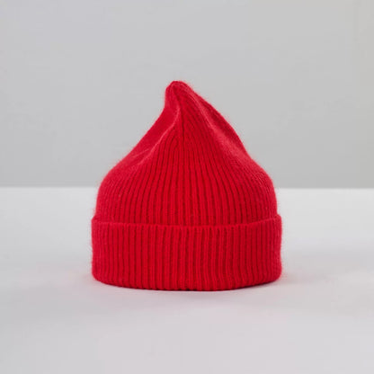 Beanie, Crimson