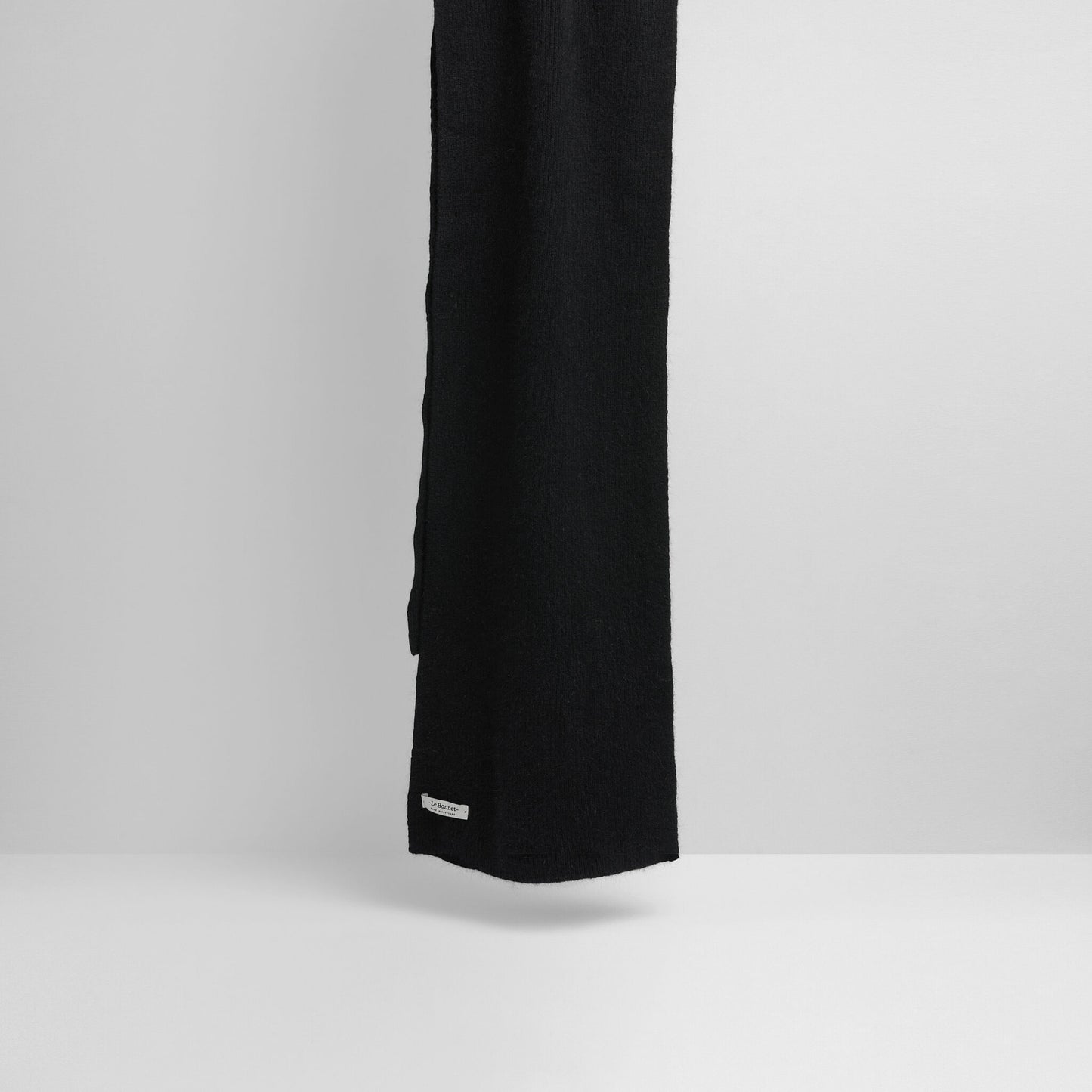 Scarf, Onyx