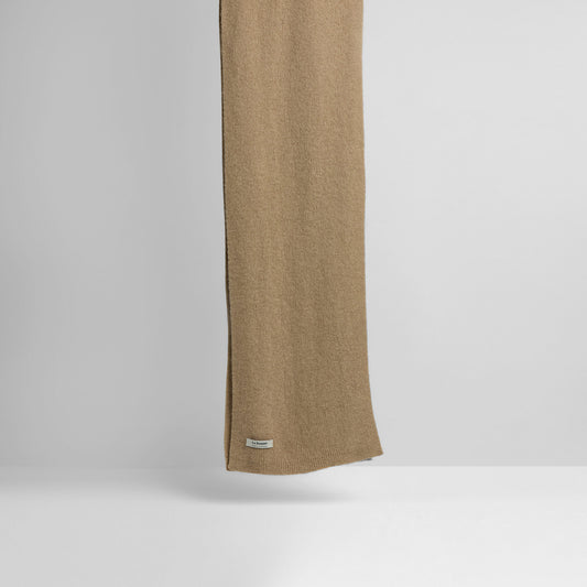 Scarf, Sand