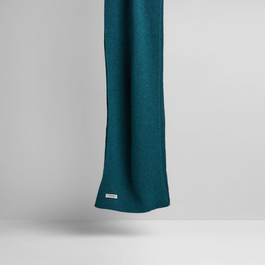 Scarf, Petrol