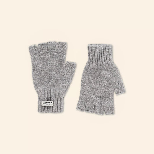 Fingerless Gloves, Smoke