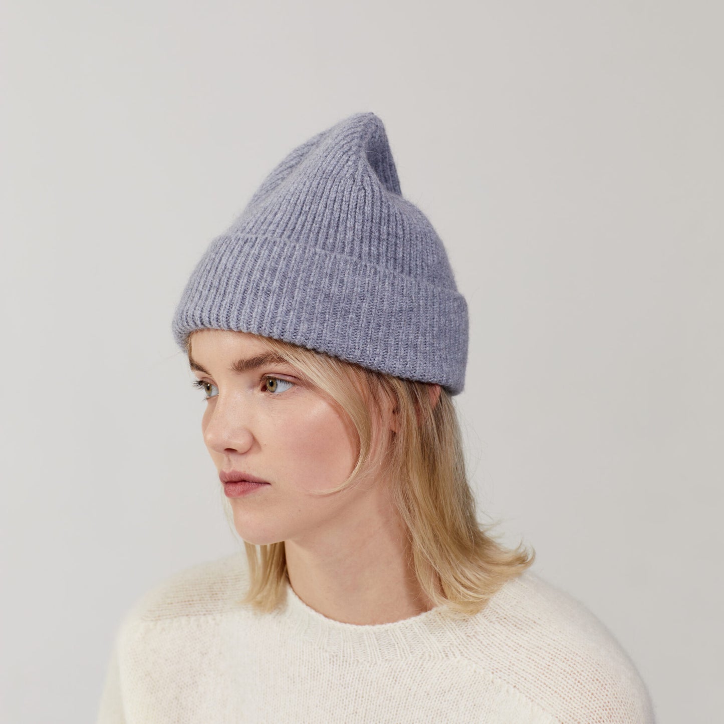 Beanie,Smoke