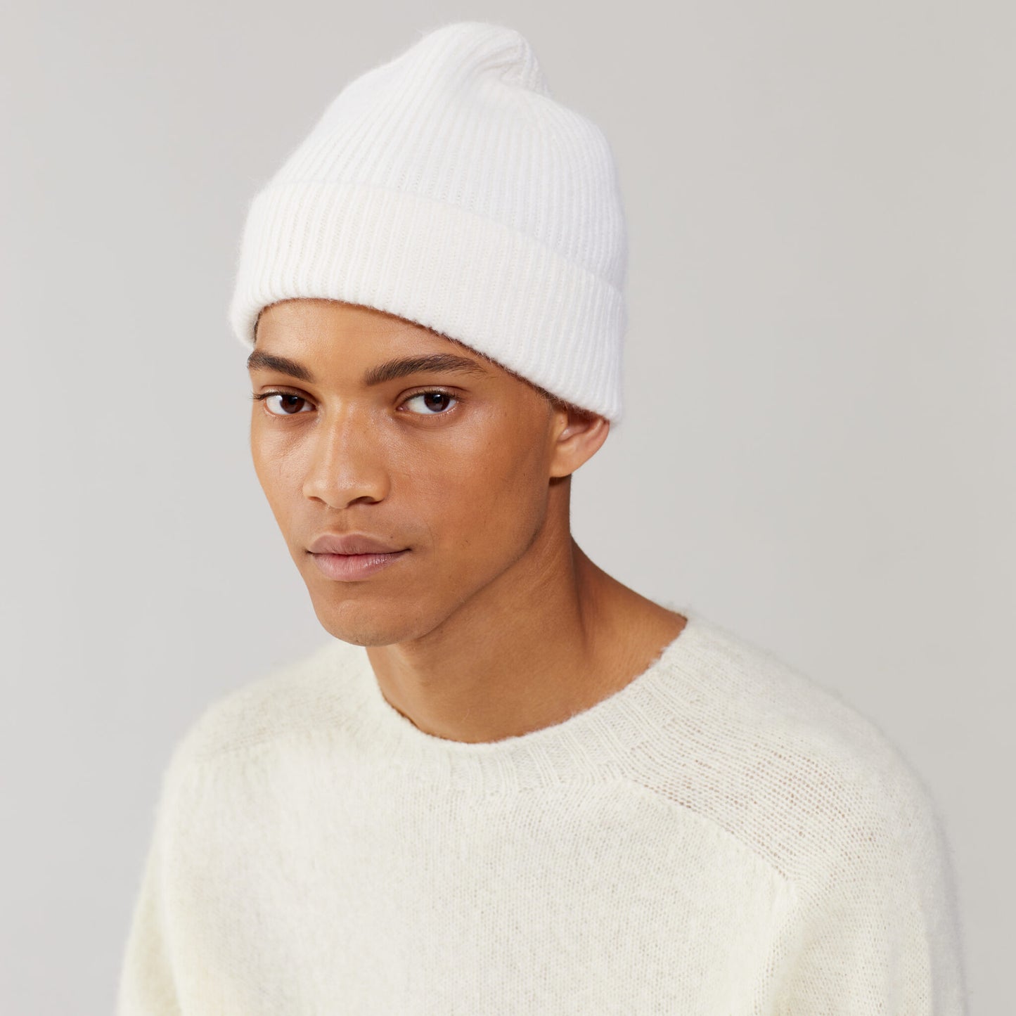 Beanie, Snow