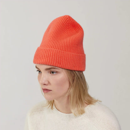 Beanie, Salmon