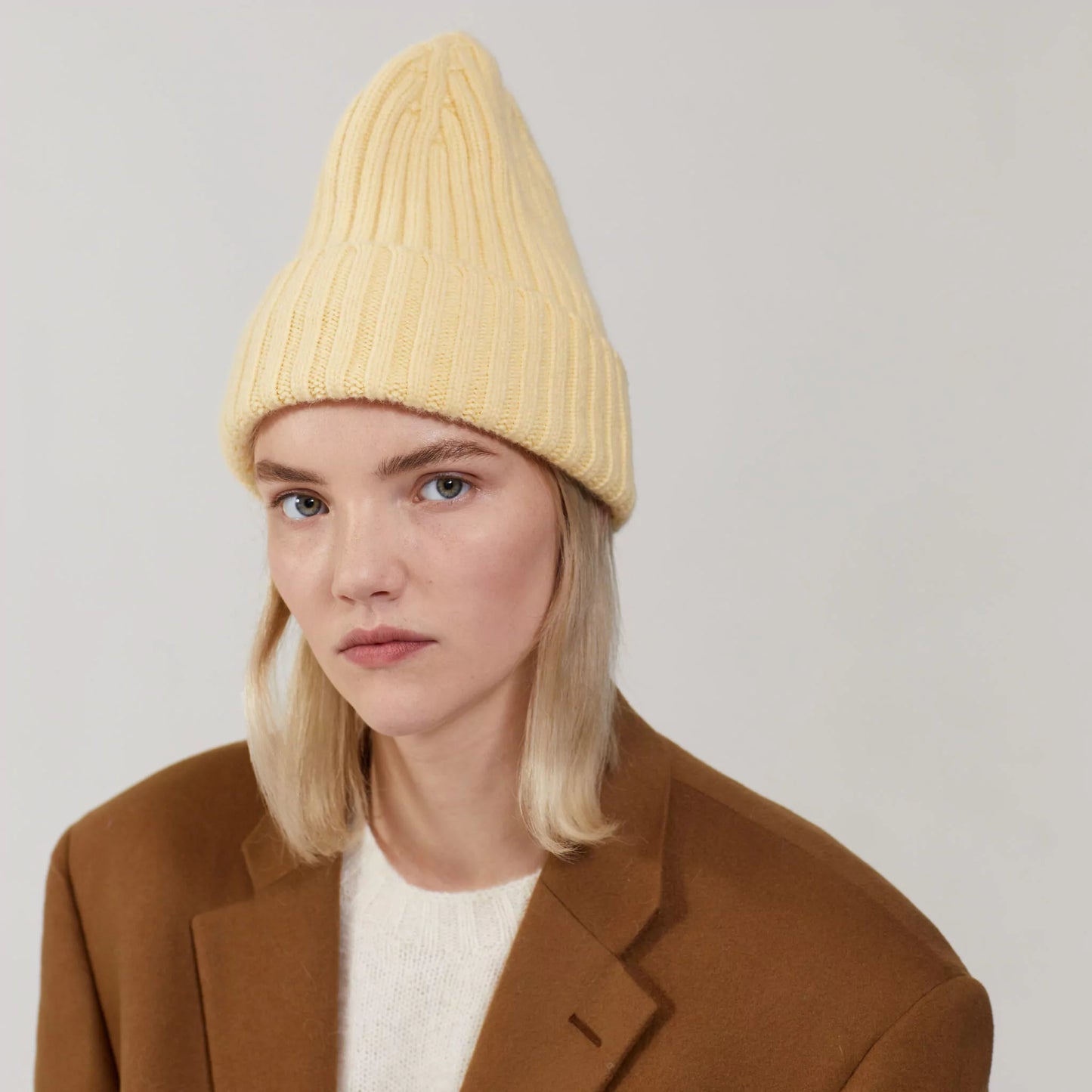 Large Beanie, Blonde