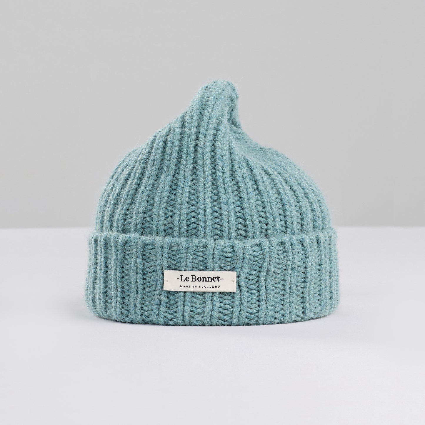 Beanie Logo, Basil