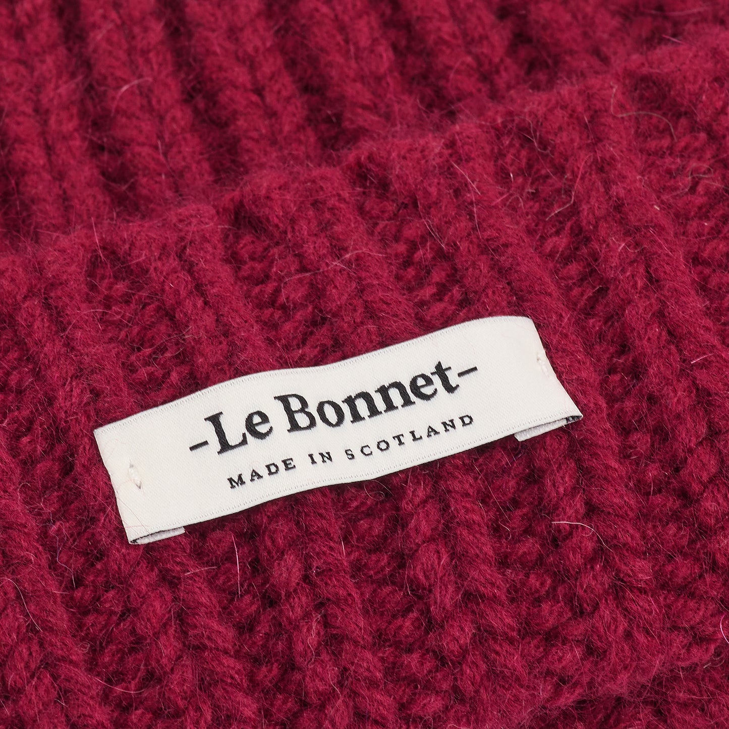 Beanie Logo, Wine