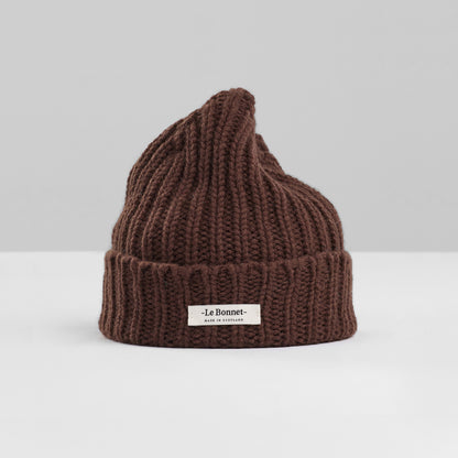 Beanie Logo, Gingerbread